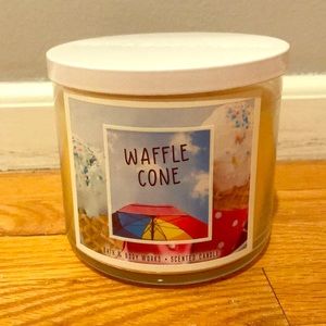Brand new bath & body works candle in waffle cone